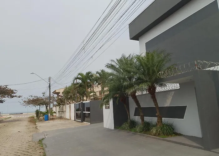 Apto Aconchegante A 30 Mts Do Mar E Pertinho Do Centro